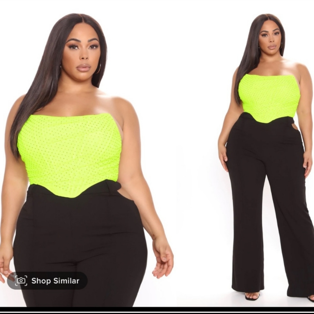 Fashion Nova Fame and fortune rhinestone corset top 2X.